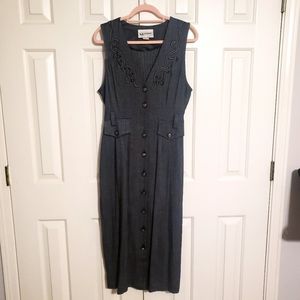 Vintage sleeveless sheath dress